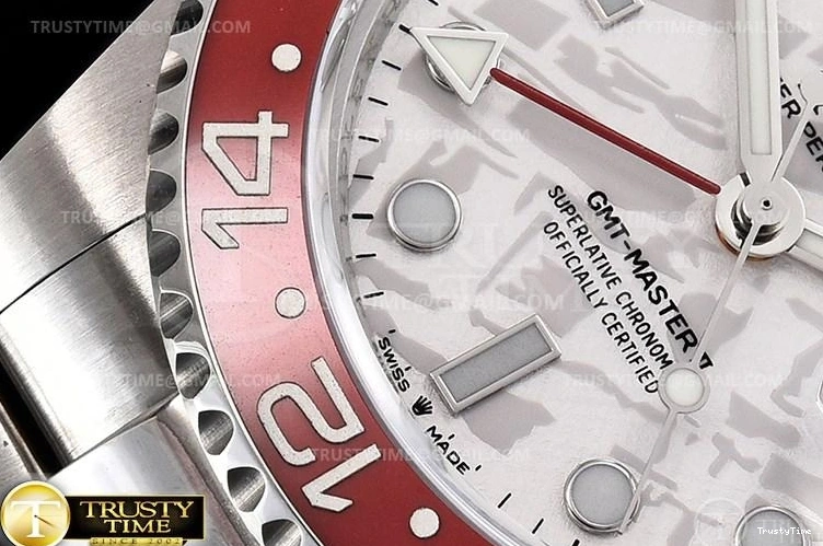 0319 ROLGMT166 – GMT II Snug 977